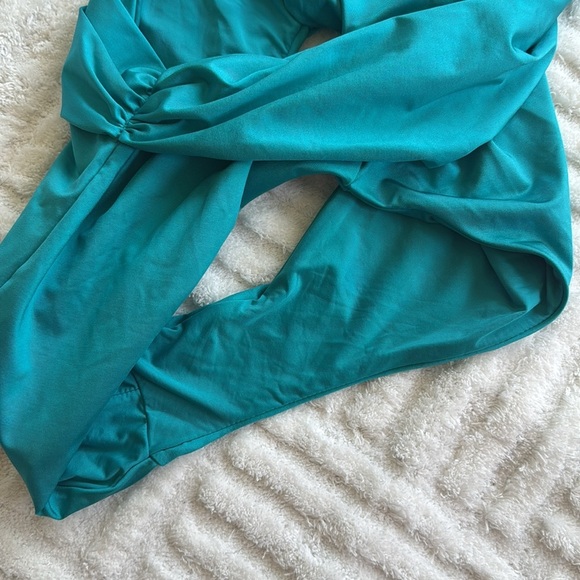 Trina Turk Monaco High Leg Plunge One Piece - Picture 8 of 10